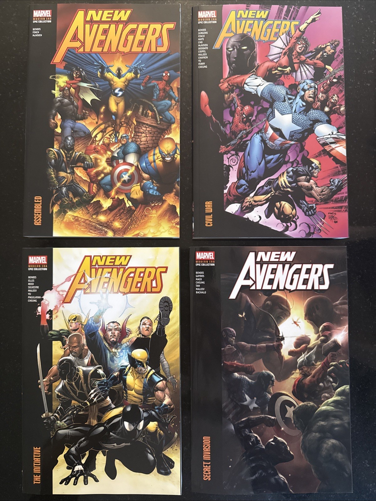 Marvel Comics ‘New Avengers Modern Era Epic Collection Civil War + 3 (lot Of 4)