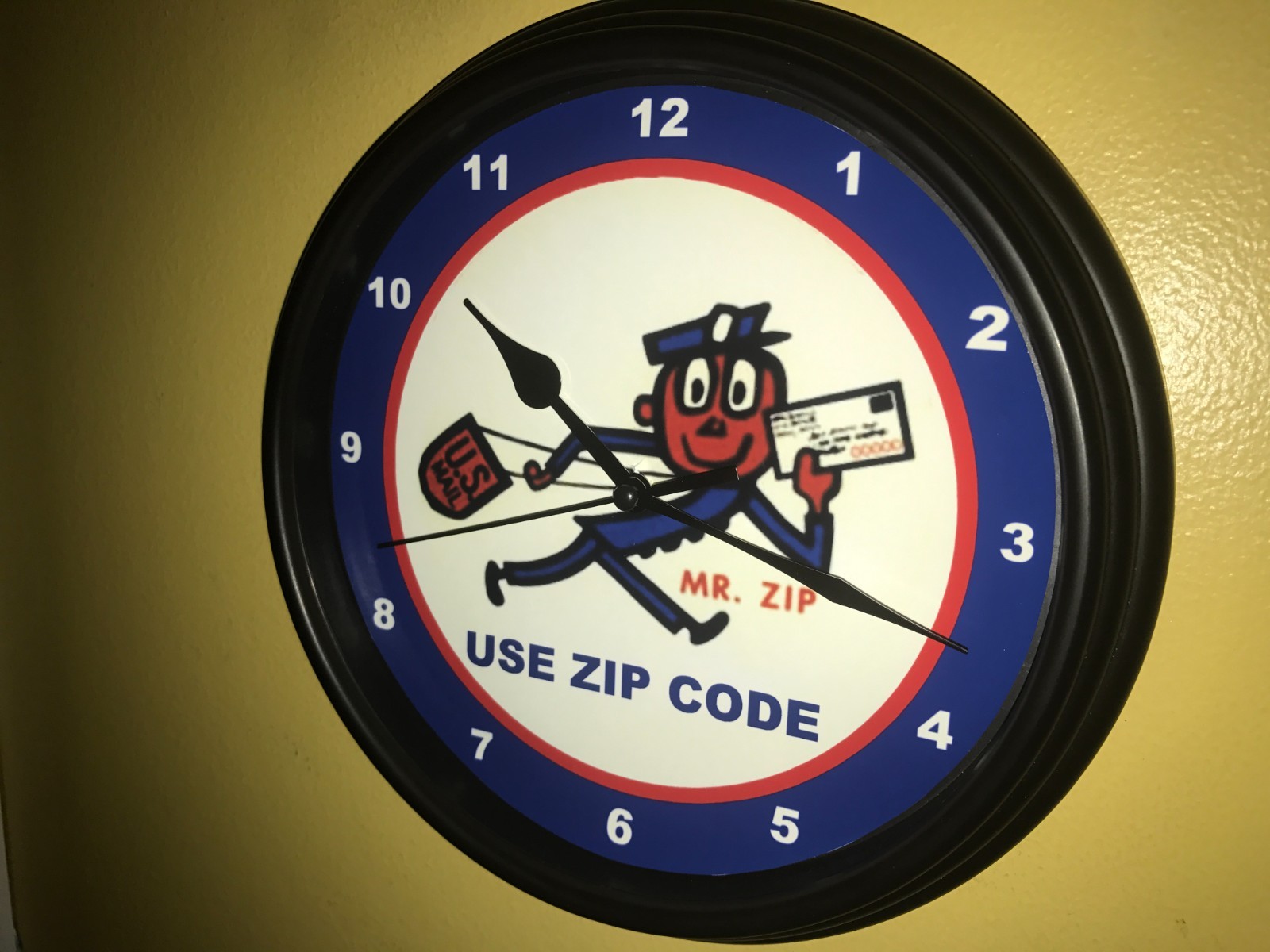 USPS Mr. Zip Post Office Mail Carrier Clock Retro Advertising Sign