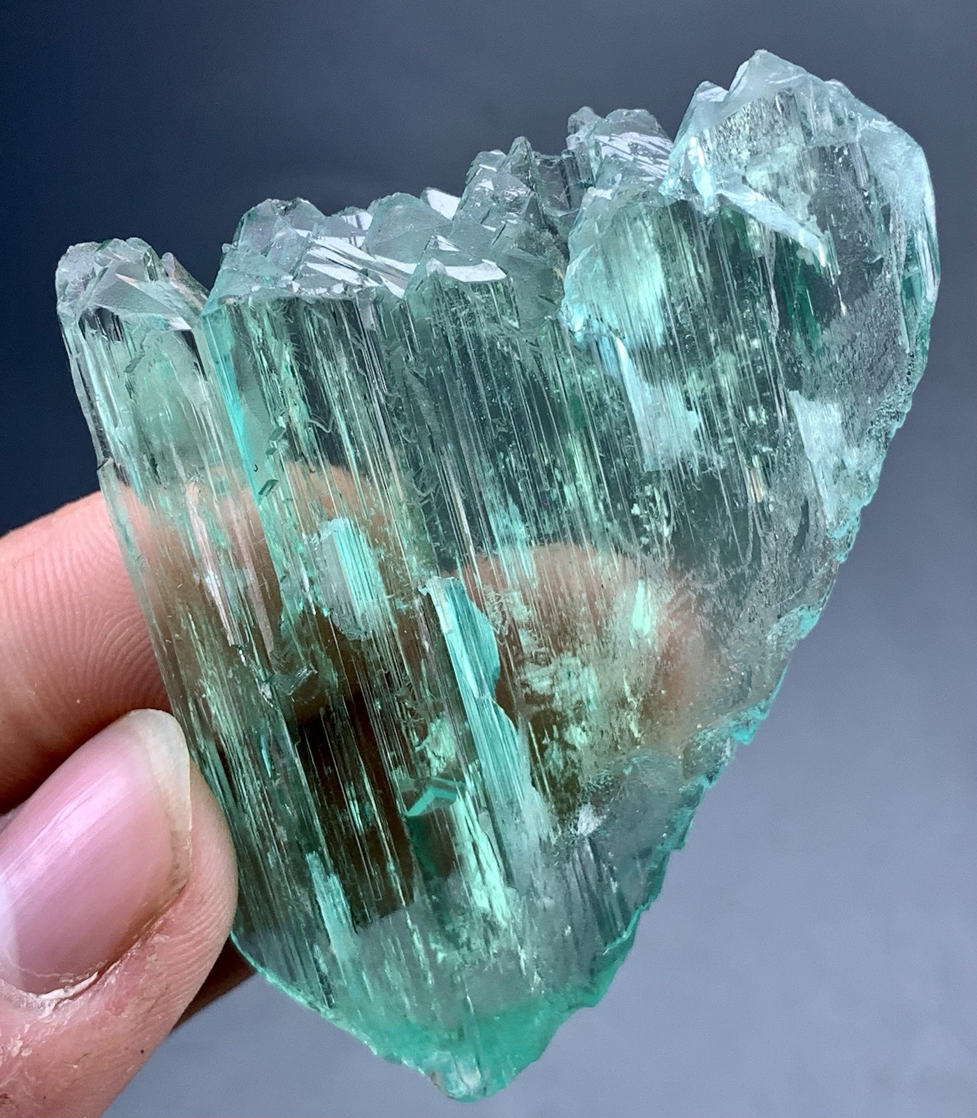 Limited Hiddanite Transparent Etched Kunzite Crystal From Afghanistan275 Carat’s