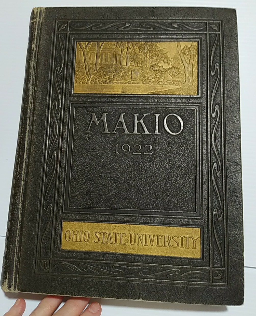 ANTIQUE 1922 YEARBOOK OHIO STATE UNIVERSITY MAKIO BUCKEYE HISTORY OSU COLUMBUS