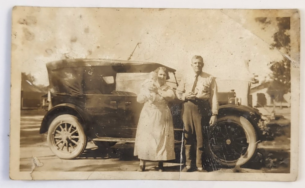 1920\'s Vintage Photograph, Man Woman Holding Baby W/ Antique Car, 4.25x3