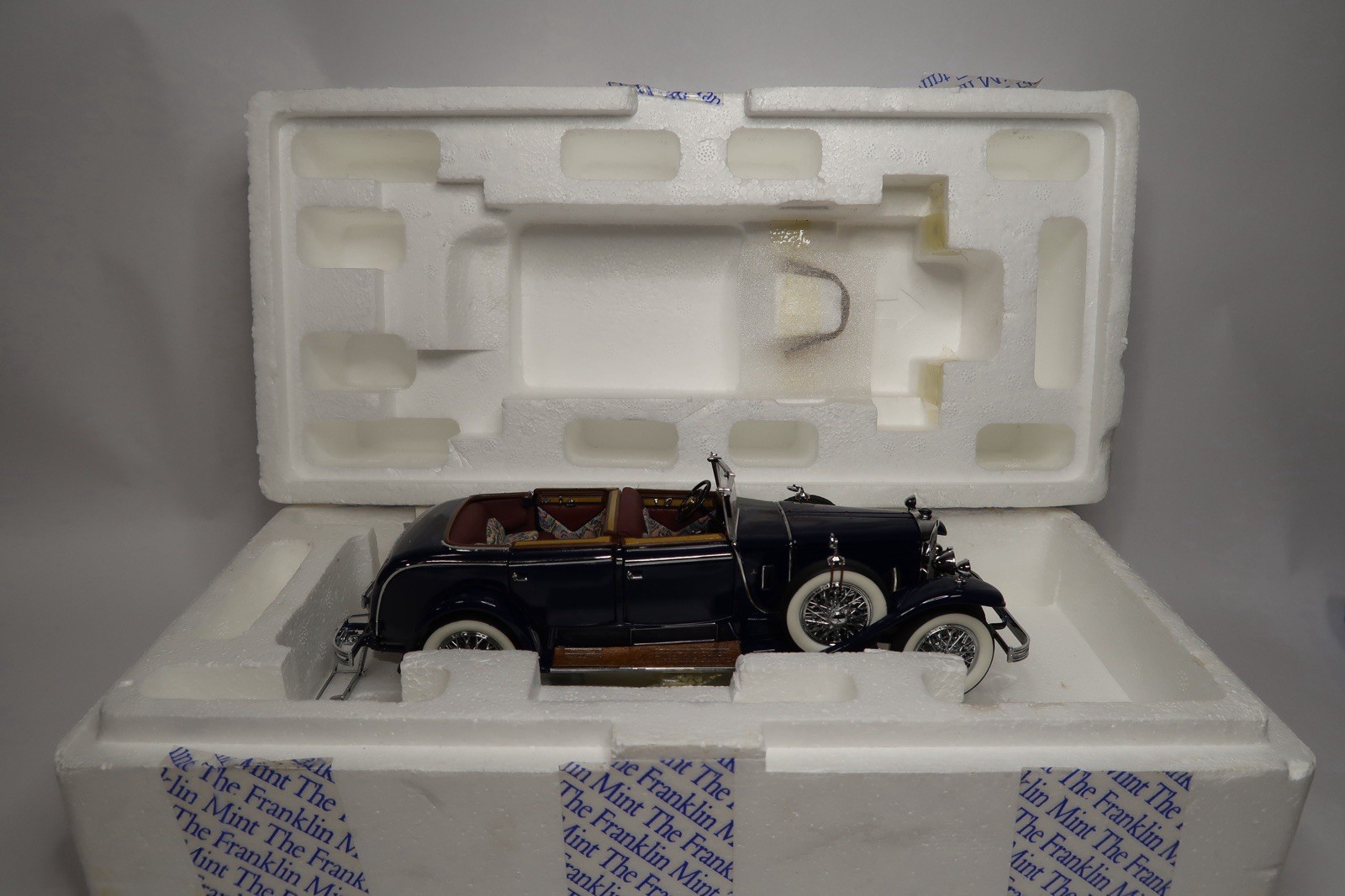 Franklin Mint 1926 Mercedes-Benz Model K 1:24 Diecast Dark Blue Convertible B22