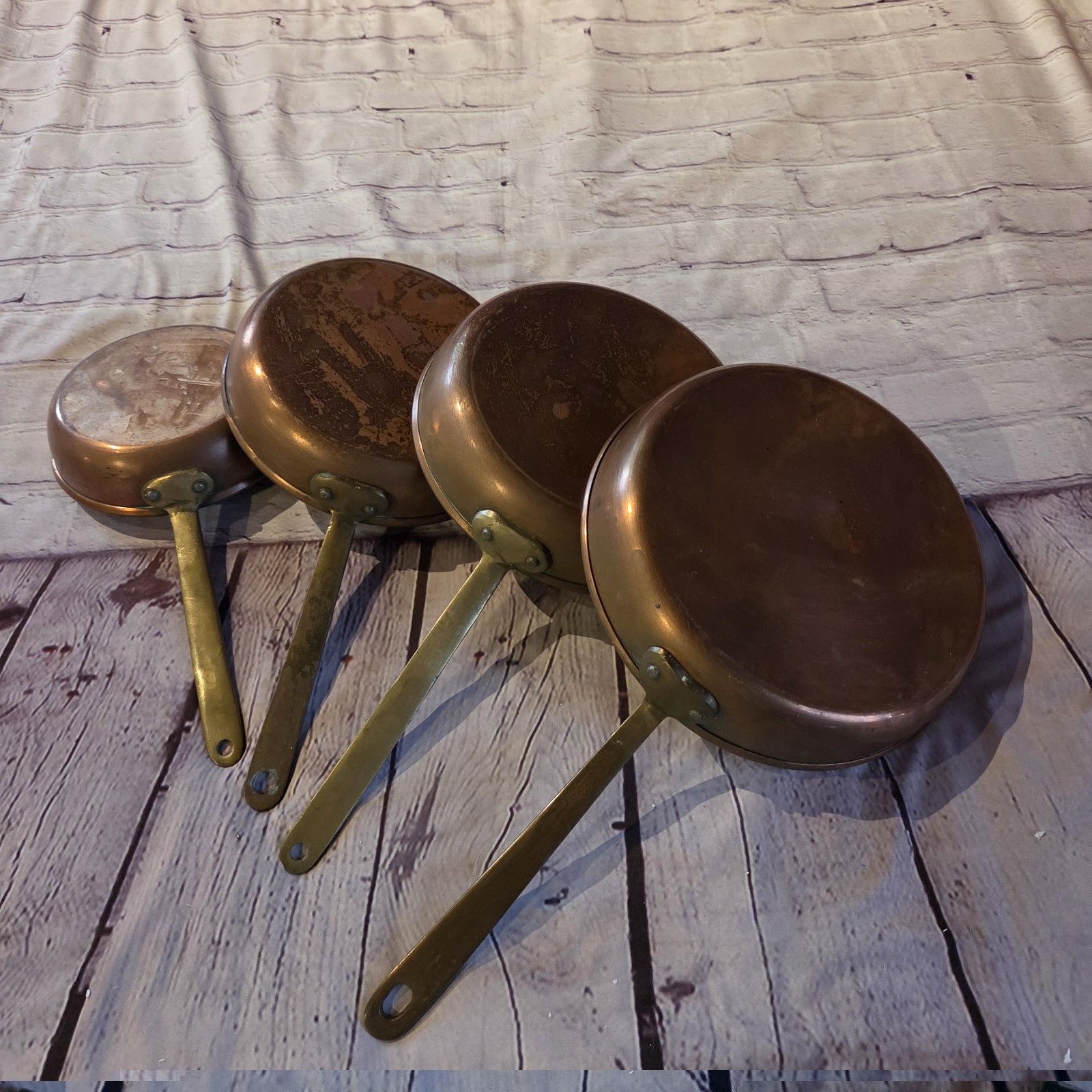 Vintage Set Of 4 Graduating Copper Brass Frying Pans Mid-century Portugal/France