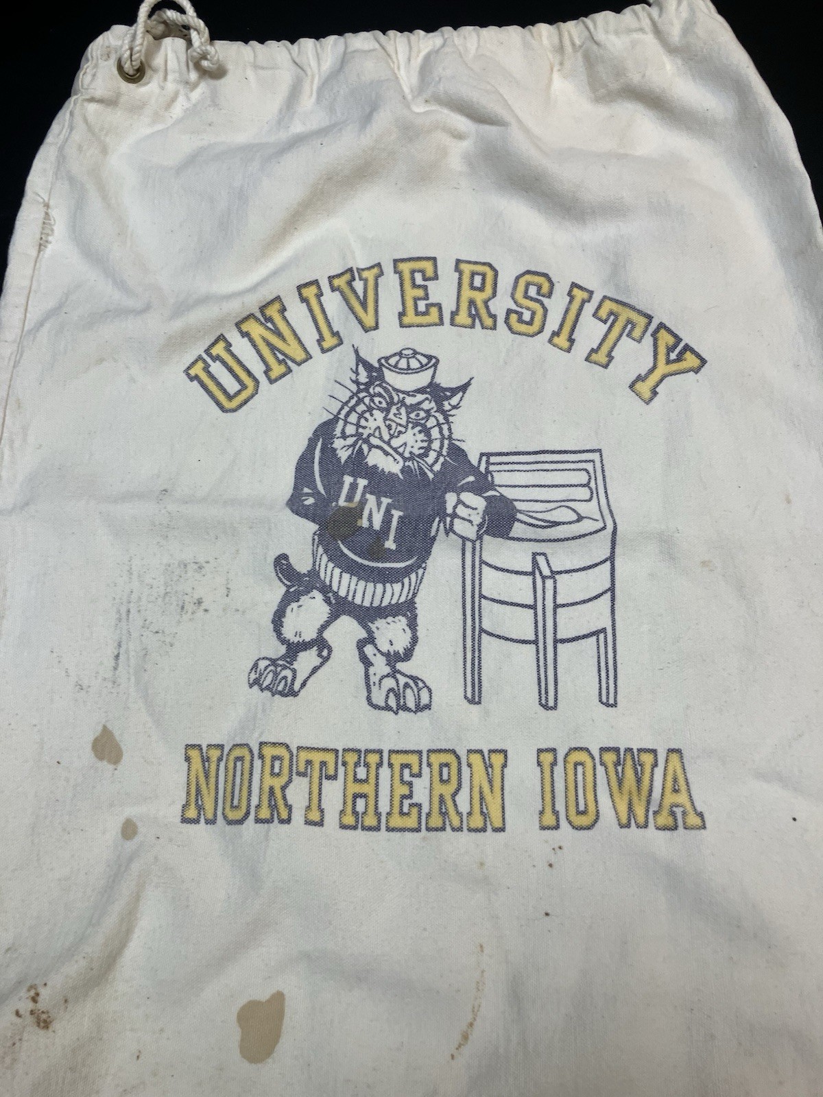 University of Northern Iowa UNI Drawstring Bag Vintage White Mascot Graphic
