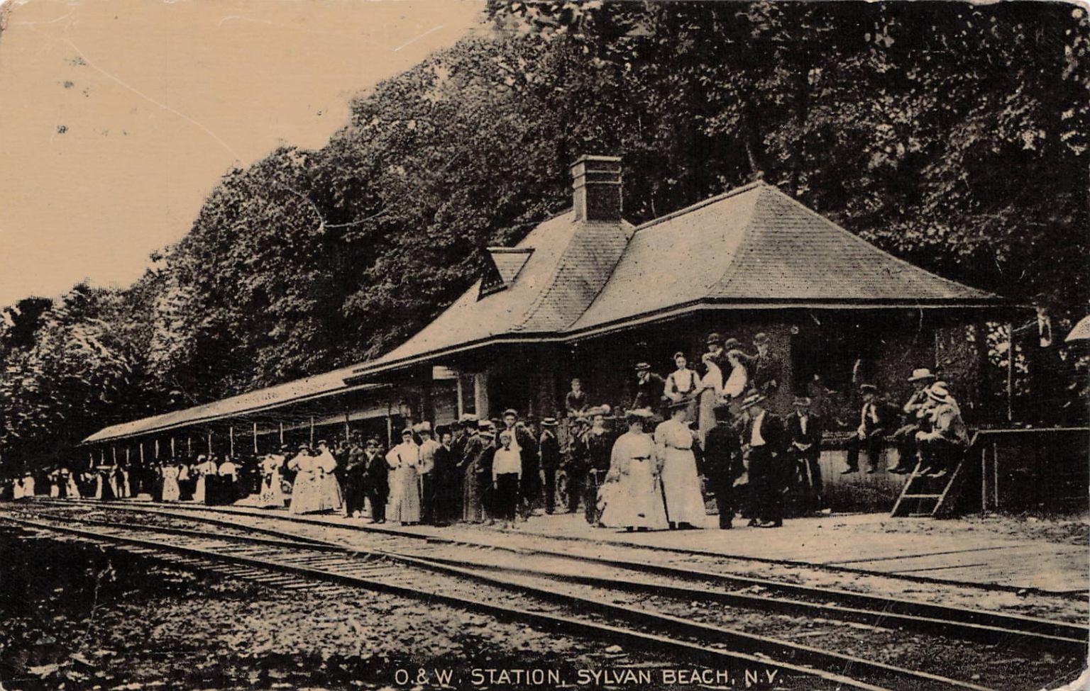 O&W Station Sylvan Beach NY Train Depot 1910 Postcard Rudolph Bros.