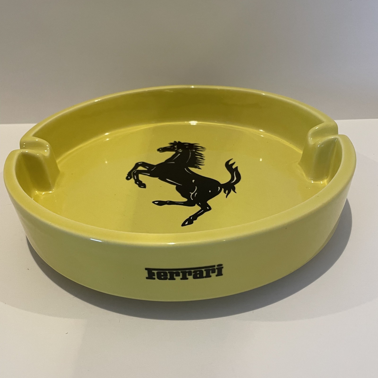 Ferrari Big Ashtray 9.4