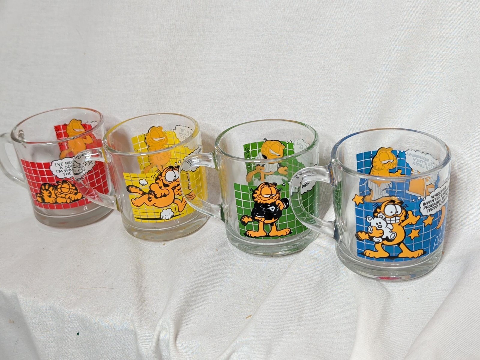 Vintage 1978 Garfield McDonald\'s Glass Mugs Complete Set of 4 Jim Davis USA