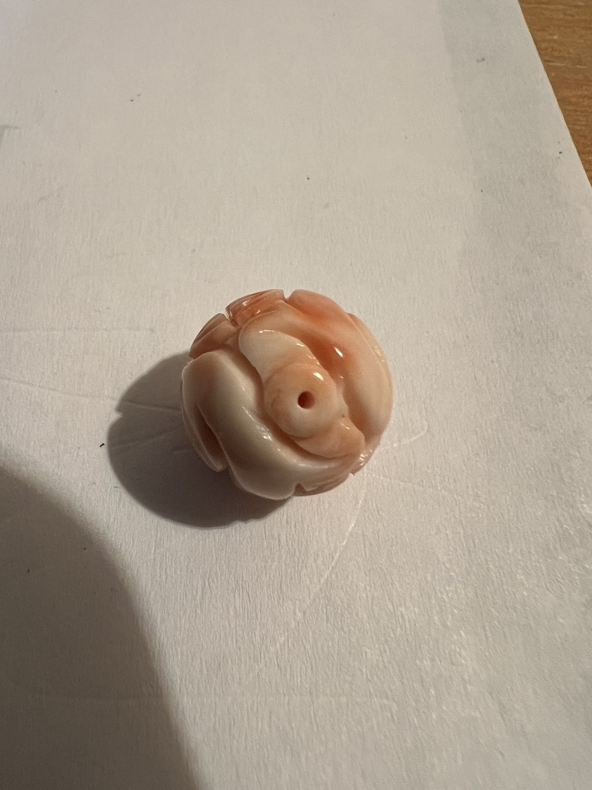 Angel skin Japanese coral pink coral pumpkin beads, handcrafted in China.1.5cm