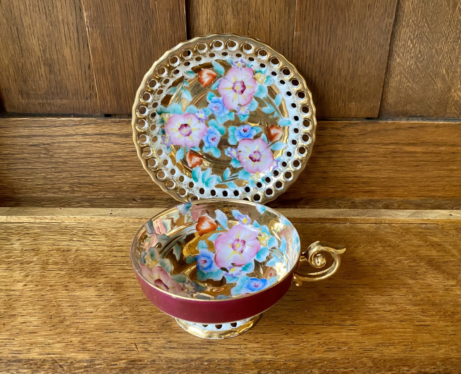 Vintage Ardalt Lenwile Japan Handpainted Porcelain Teacup & Saucer Set 6522