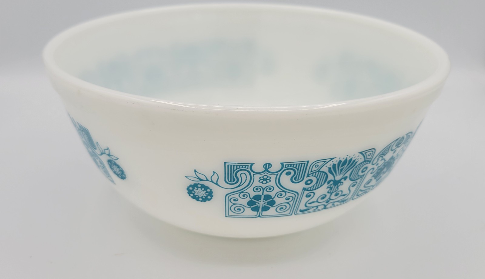 Vintage Pyrex Blue Horizon Round 2 Qt Mixing Bowl #402 Cottagecore 