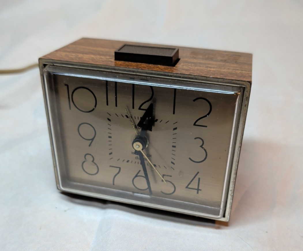 Vintage Westclox Dunmar Drowse Dialite Alarm Clock Model 22194 Woodgrain Tested