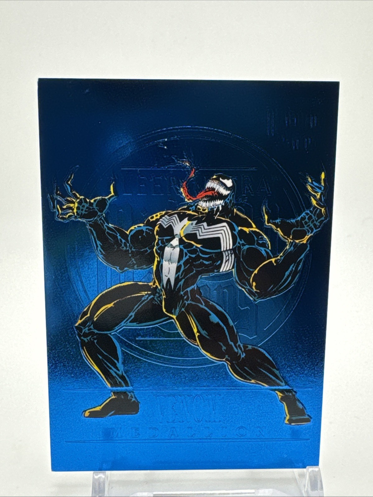 2023 UD Fleer Ultra Midnight Sons VENOM #M45 Sapphire Medallion 17/25
