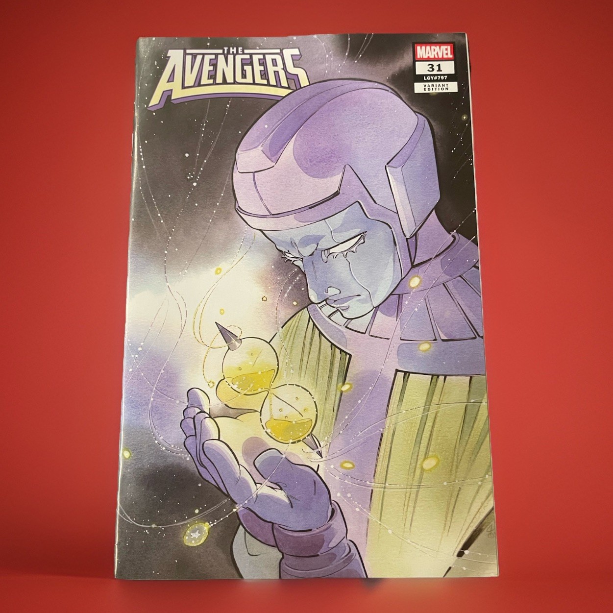 Avengers #31 (2025) NYCCC ~ Peach Momoko Variant ~ Limited to 1000 Copies
