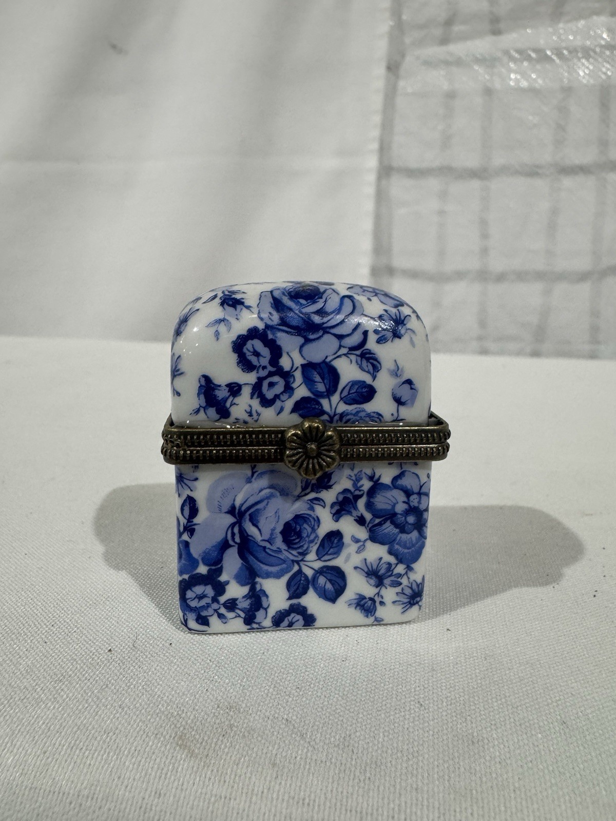 Vintage Limoges France Porcelain Perfume Box w Glass Bottles Floral