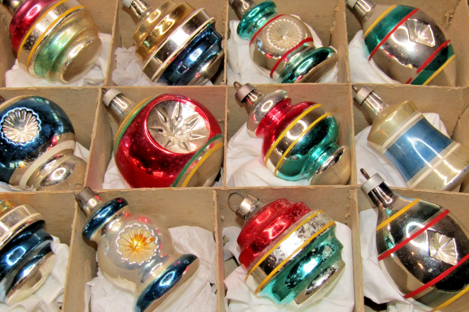 Lot VTG Glass Indent BALL TORNADO CARRIAGE LIGHT BELL Christmas Ornament Premier