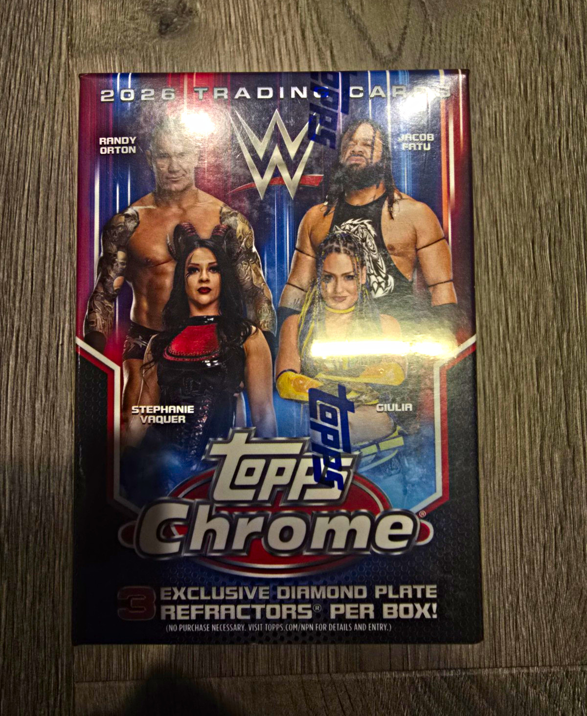 Topps 2026 Topps Chrome WWE Sealed Trading Card Box 28 Cards Refractor
