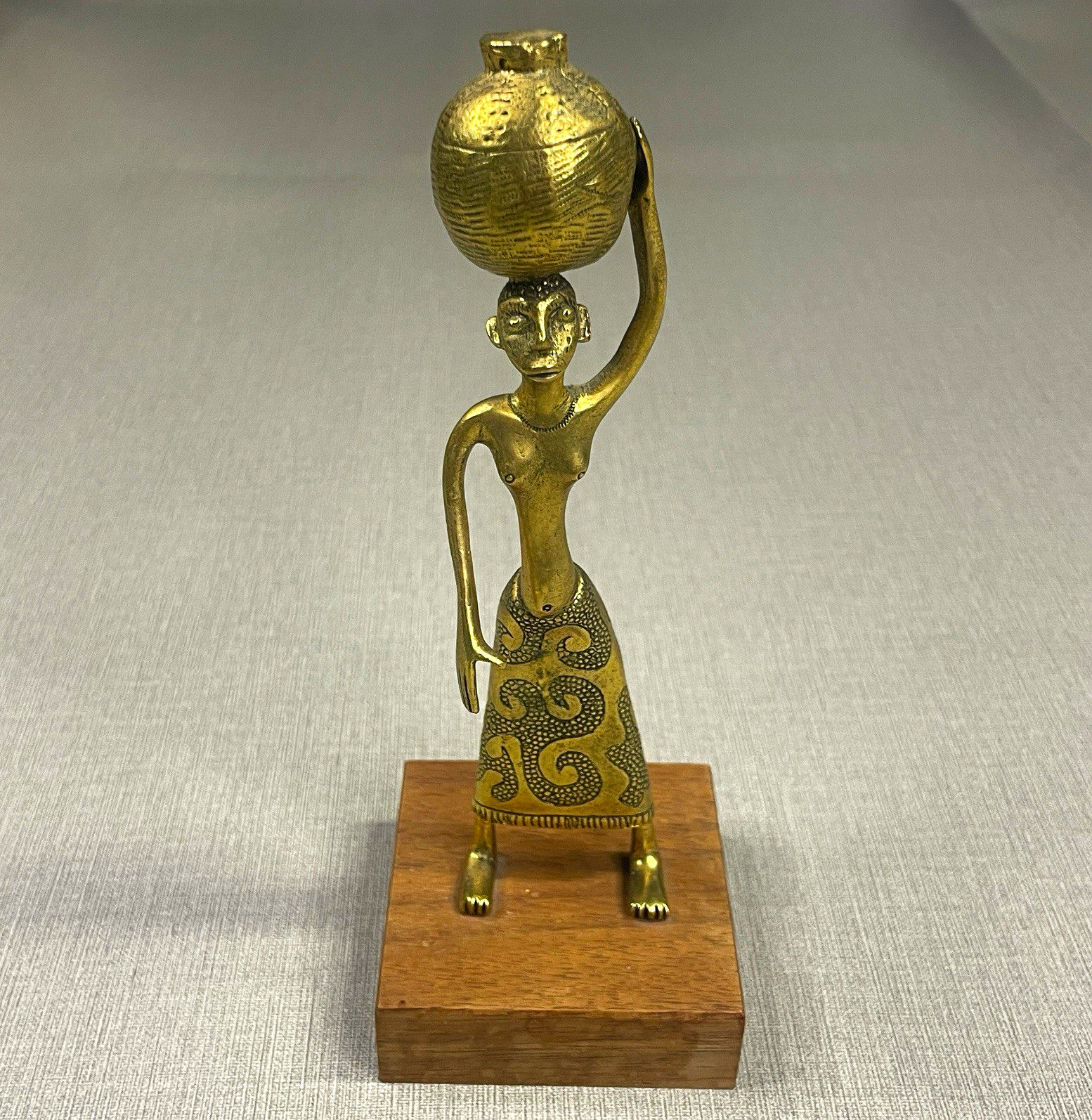 Alva Museum Replicas Gold Metallic Metal Figurine on Wood Base Licensed Repro