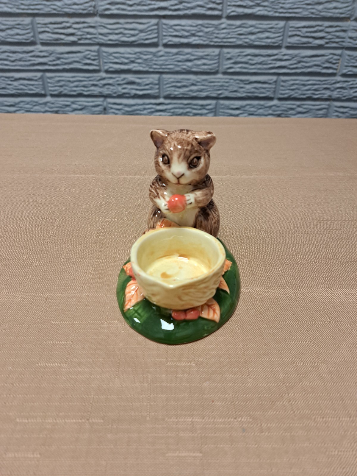 VINTAGE AVON Nature's Friend Candle Holder  -  Squirrel