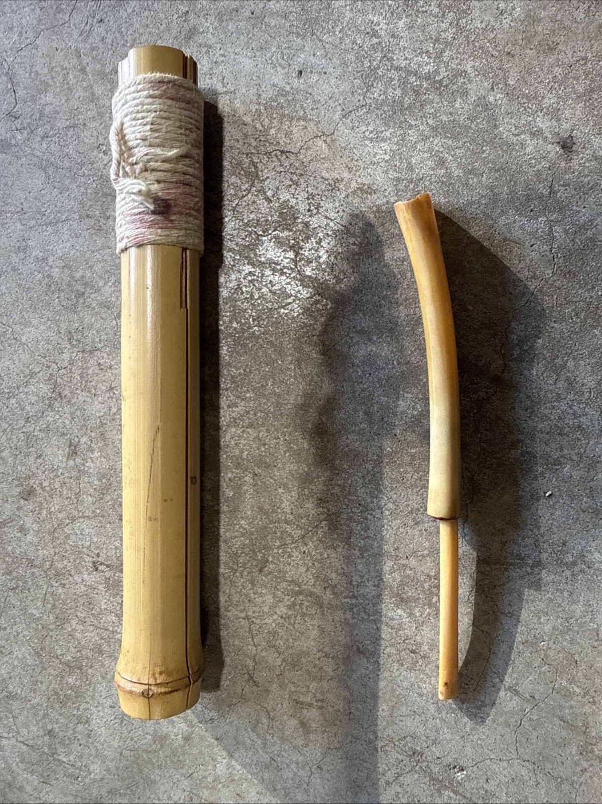 Antique Chinese Horn Medicine Powder Insufflator Blow Tube w/ Bamboo Case