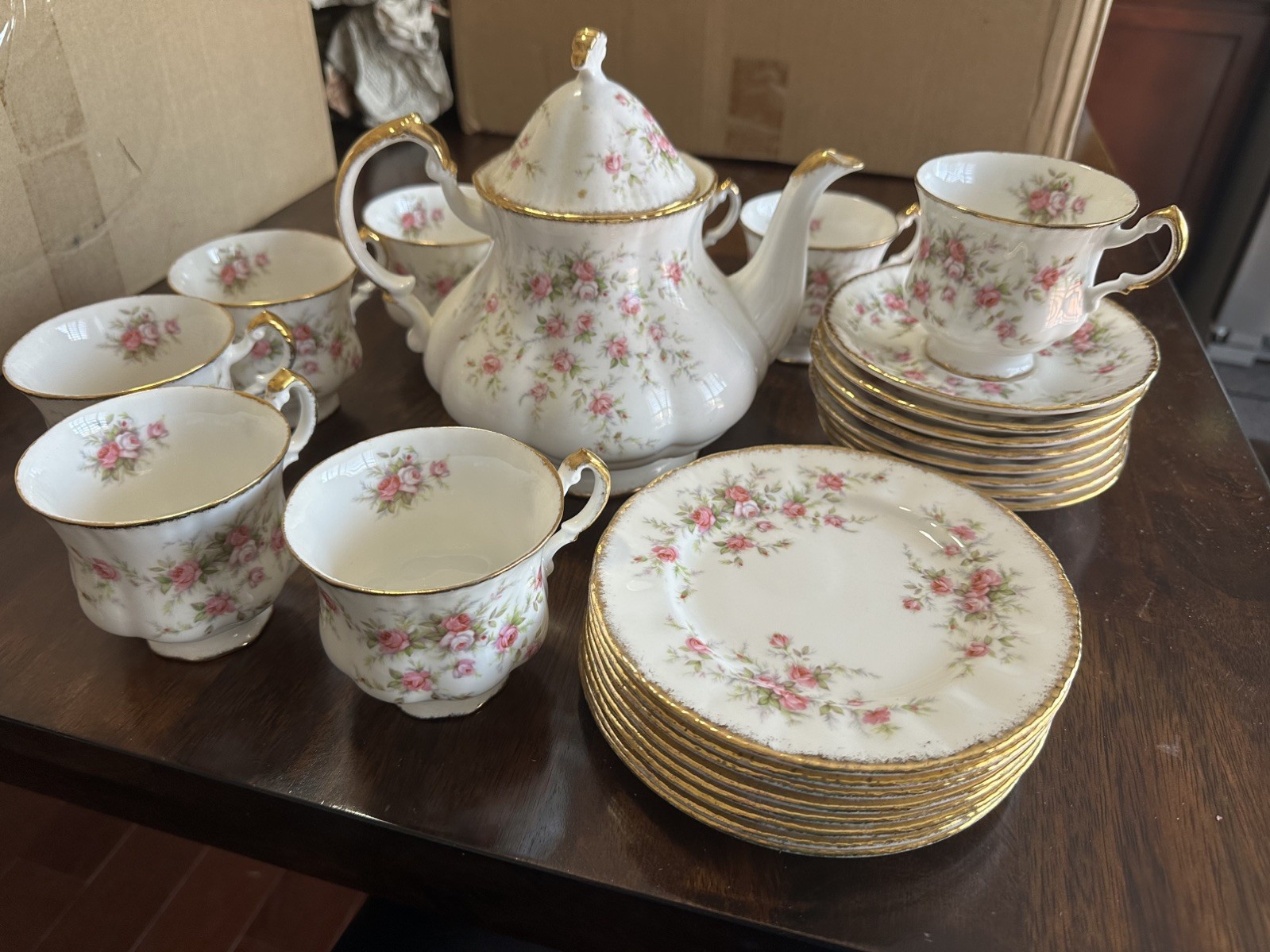 Vintage Paragon Victorian Tea Set 22kt Gold Bone China England 
