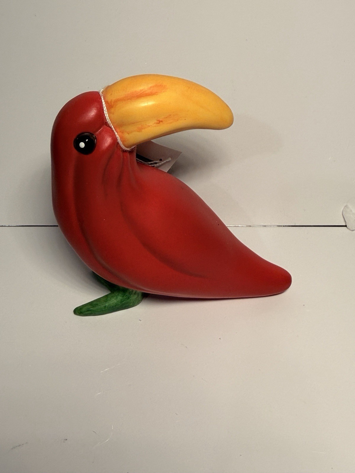 Enesco Home Grown Figurine- Red Pepper Toucan 4017522 2009 New