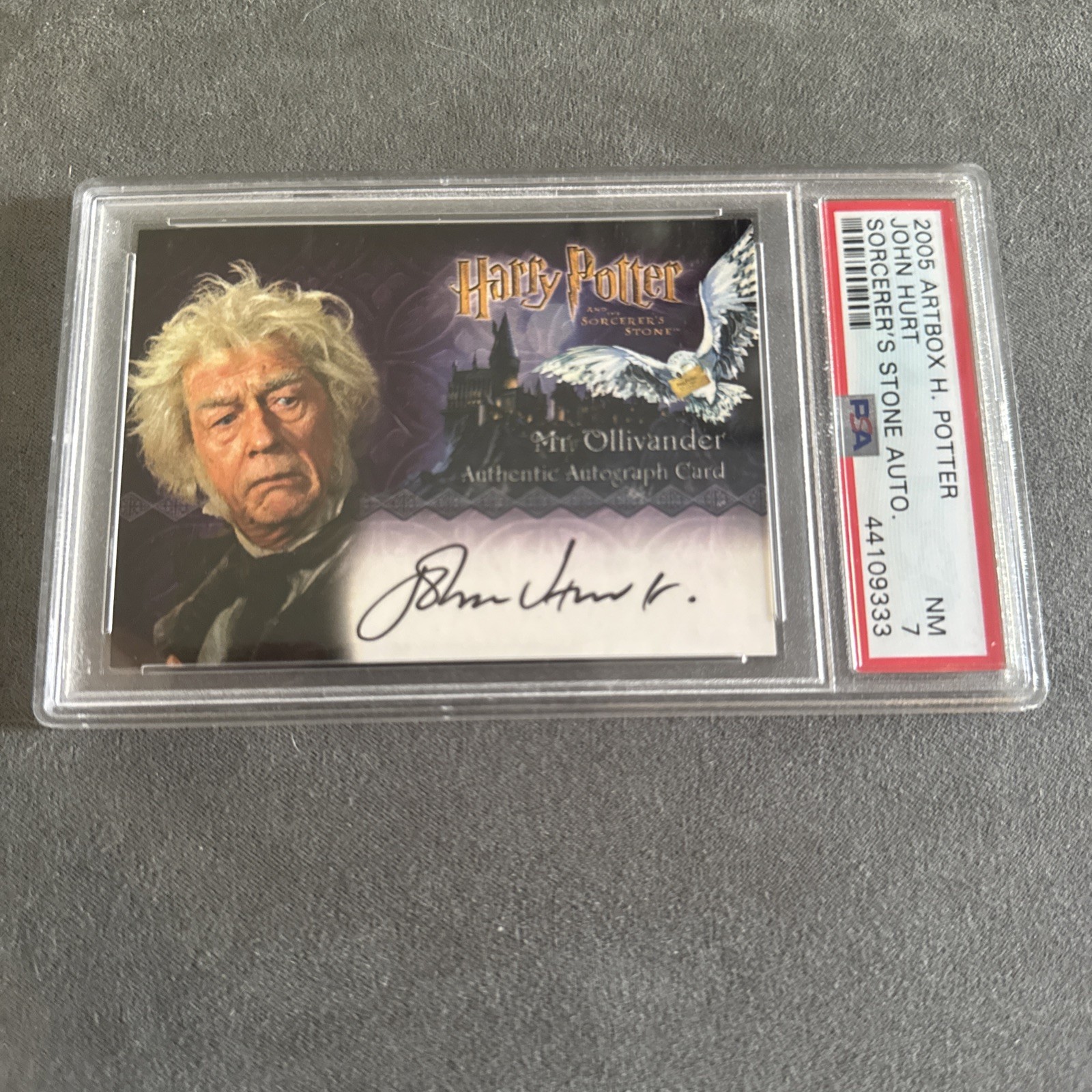 2005 Artbox Harry Potter John Hurt as Mr. Ollivander Auto PSA 7