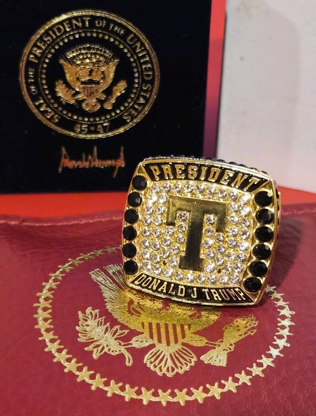 Rare Authentic President Donald Trump VIP Inaugural Victory Championship Ring 