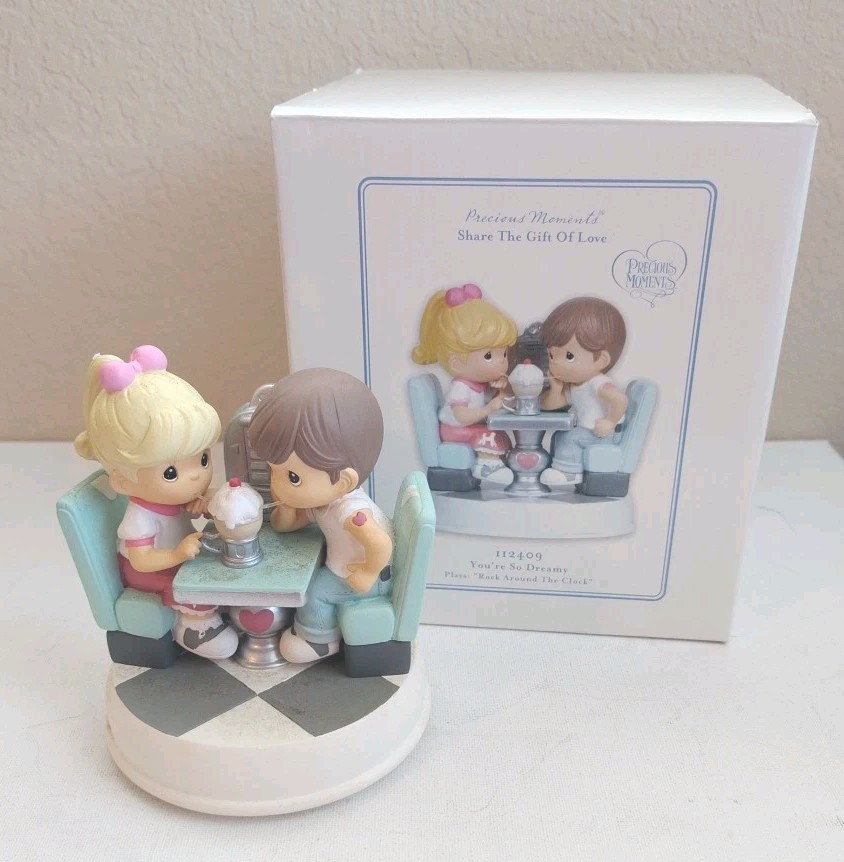 Precious Moments Figurine - 112409 - You\'re So Dreamy - Collectible - Porcelain