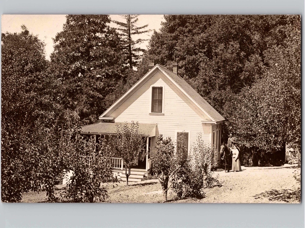 c1911 Cottage House Couple & Horse Redlands California CA San Bernardino RPPC