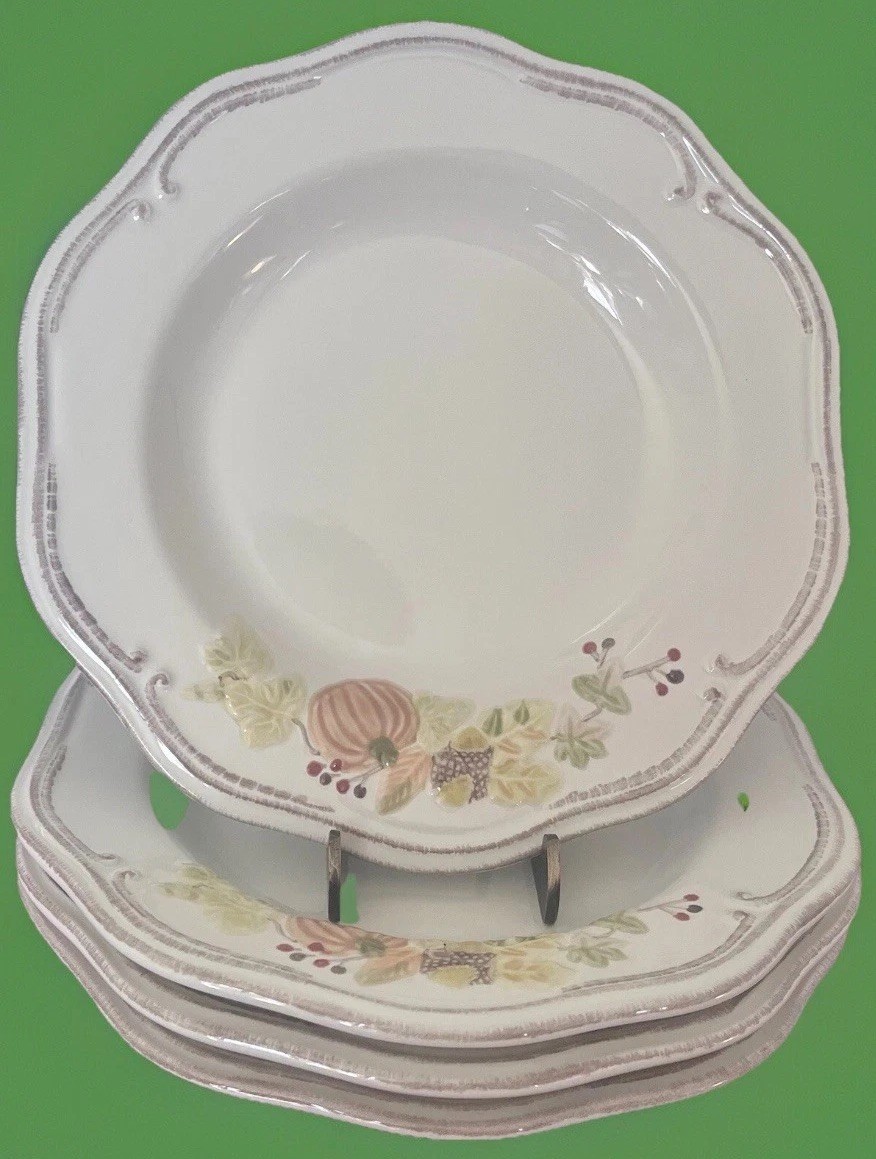 Pfaltzgraff Plymouth Salad Plates Set of 4 Thanksgiving Fall 9” Scalloped EUC