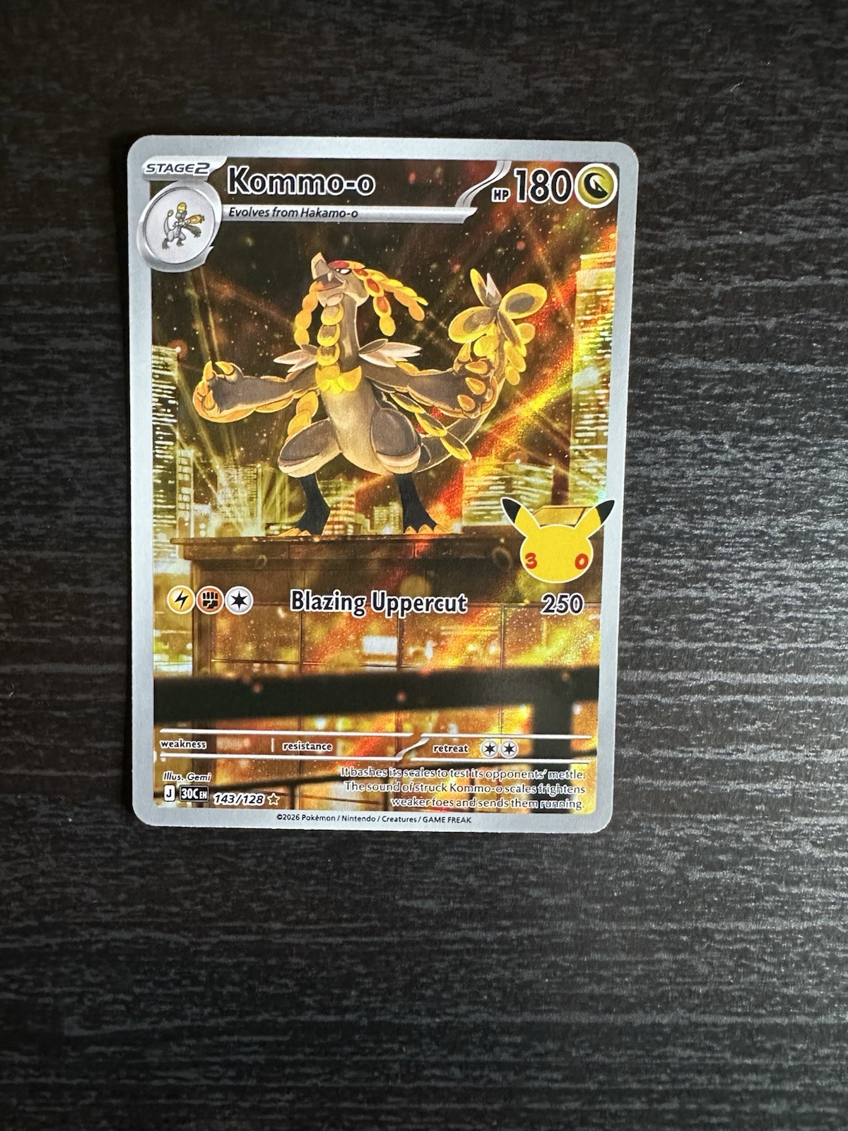 Pokémon TCG  Kommo-o 143/128 Illustration Rare ME: 30th Celebration NM