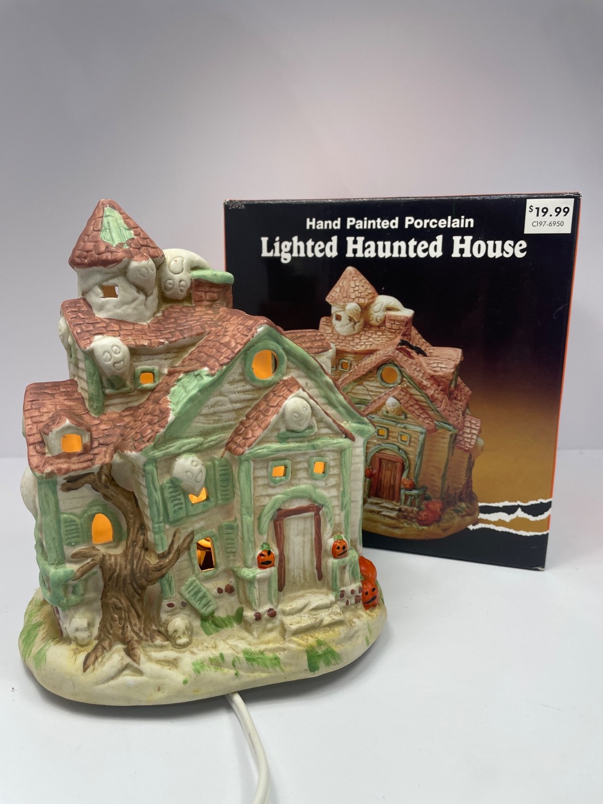 Vintage 1992 Ceramic Lighted Halloween Village Haunted House