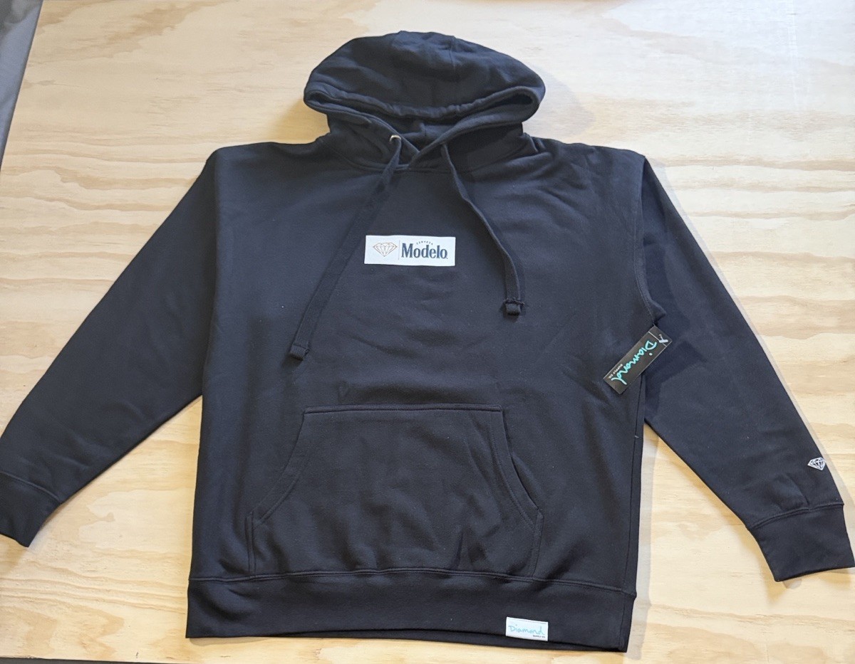 *NEW* Diamond Modelo Black Pullover Hoodie Sweatshirt w/ Front Pocket Logo