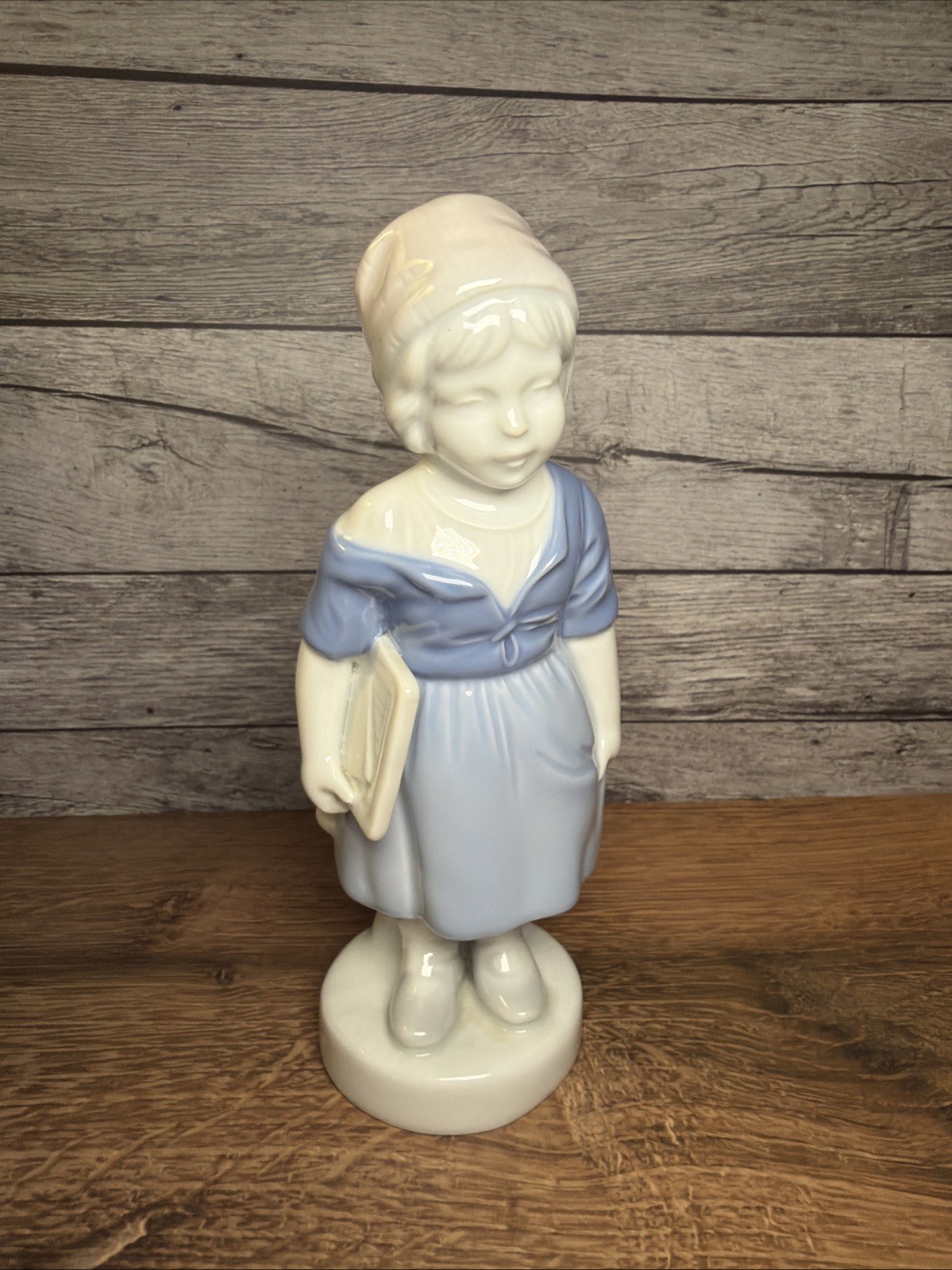 Vintage Gerold Porzellan Bavaria Germany School Girl Blue Dress Figurine 7209