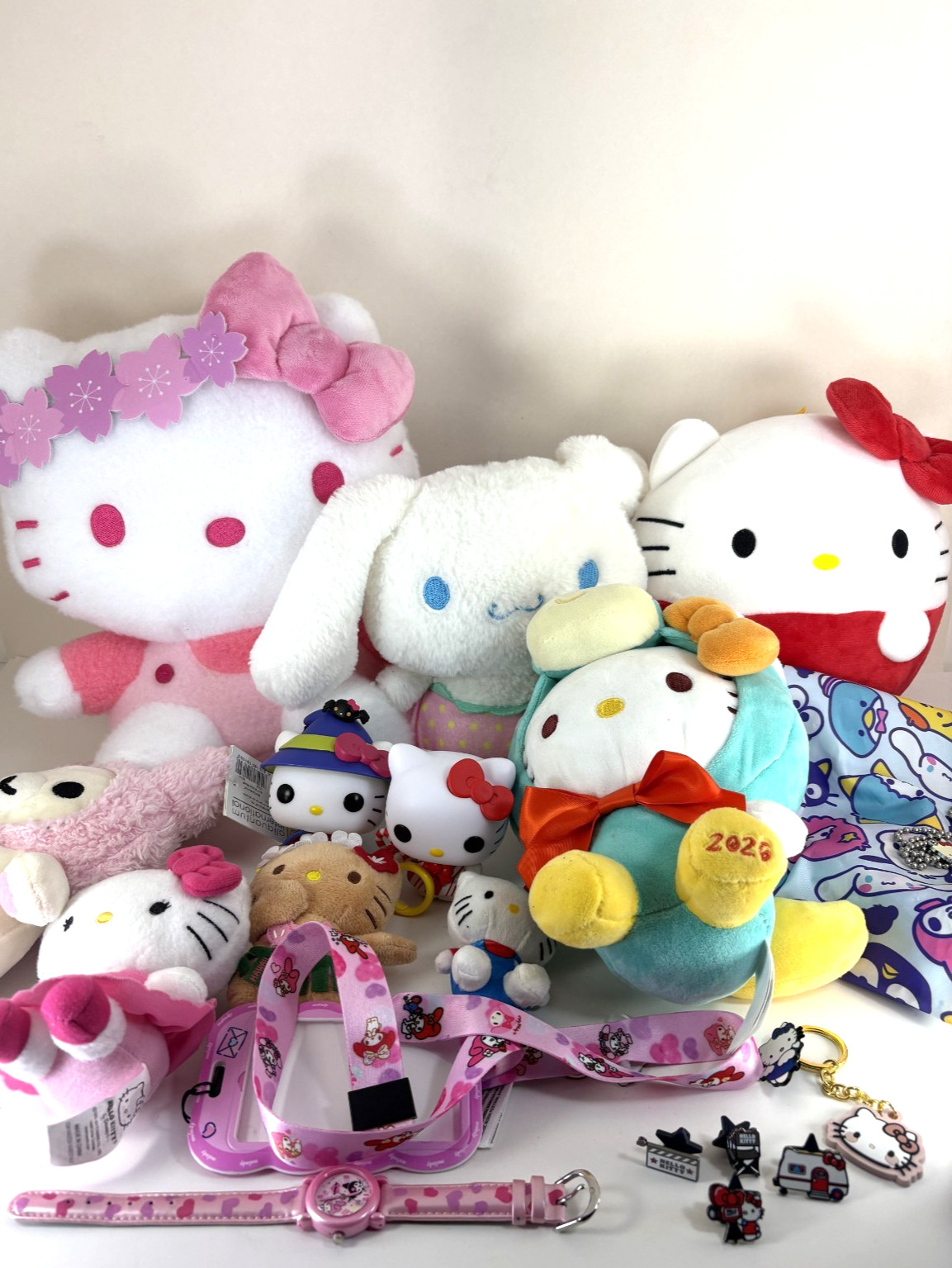 Big Lot Of Sanrio Hello Kitty Plush Toys Pins & Funko Pop Figures