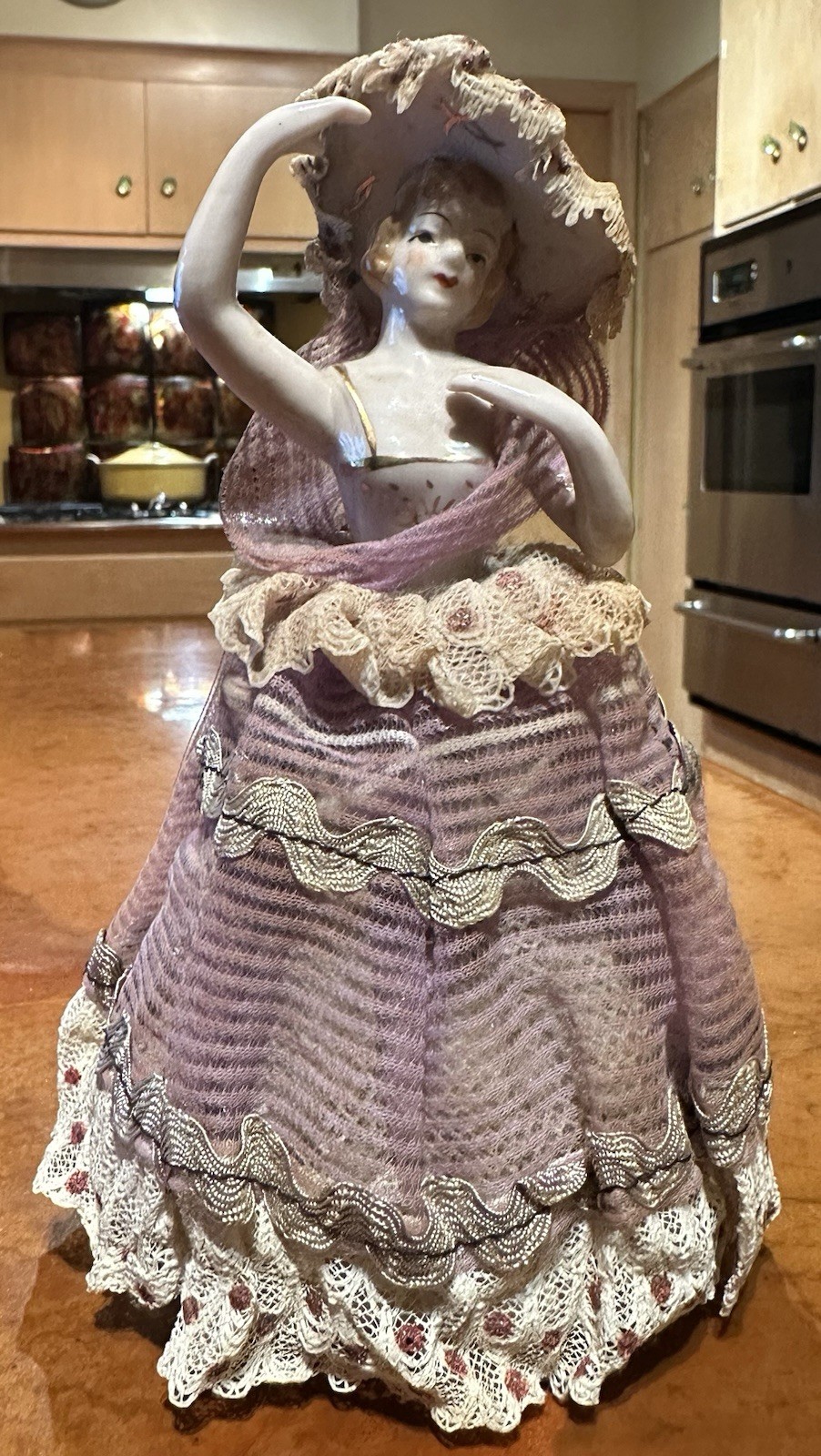 Vintage 1950s Ucagco 