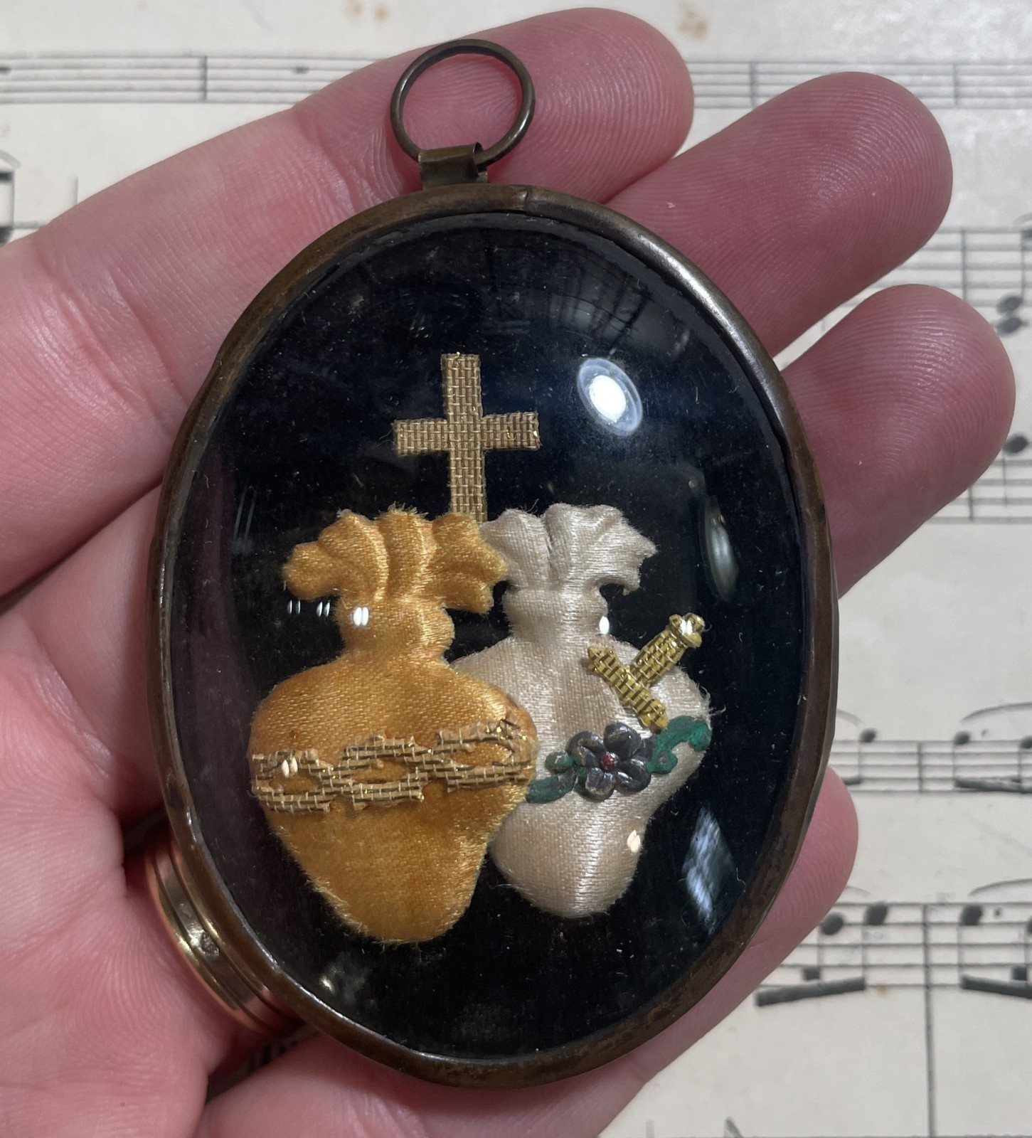 Rare Small Antique French Reliquary / Ex Voto Sacred Heart Domed Glass c1880