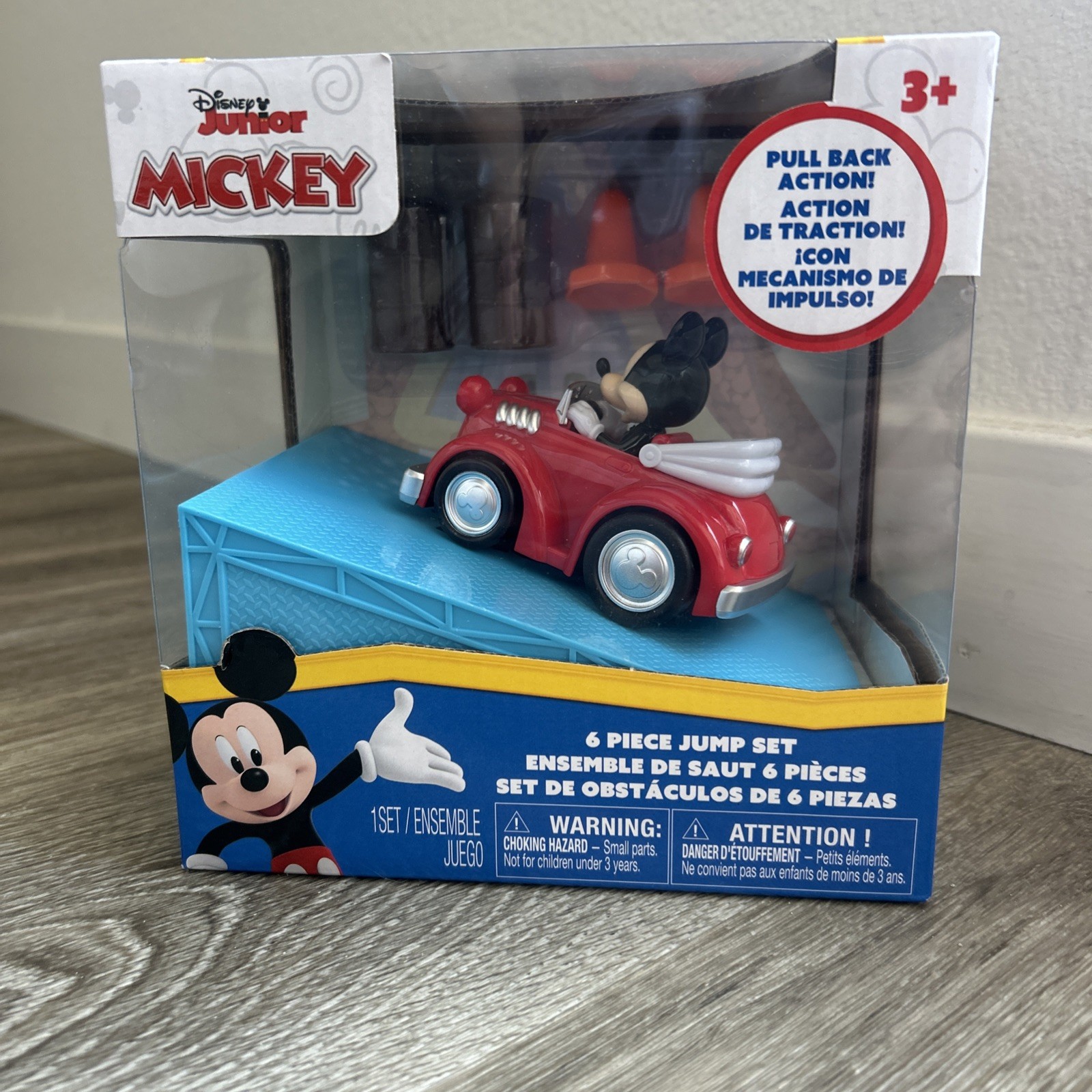 Disney Mickey Mouse Pull Back Car 6 Piece Jump Stunt Set With Ramp Cones Nib