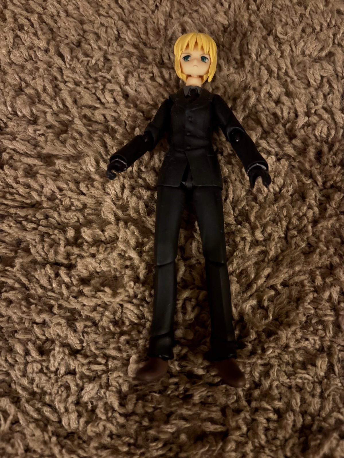 Used figma Fate/Zero Saber Figure