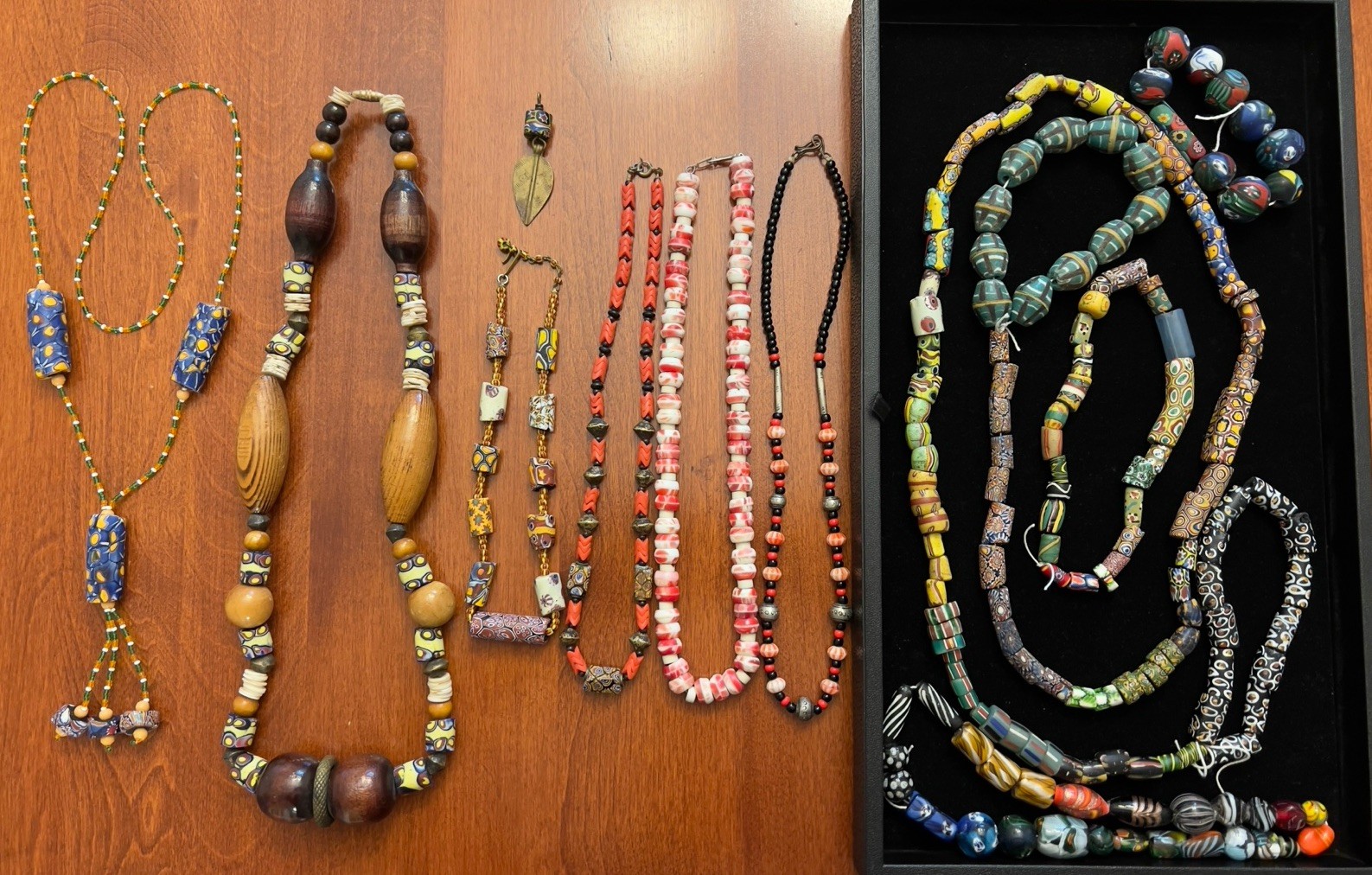 164 ANTIQUE VENETIAN, BOHEMIAN GLASS+VTG INDIA AFRICAN TRADE BEADS+6 NECKLACES