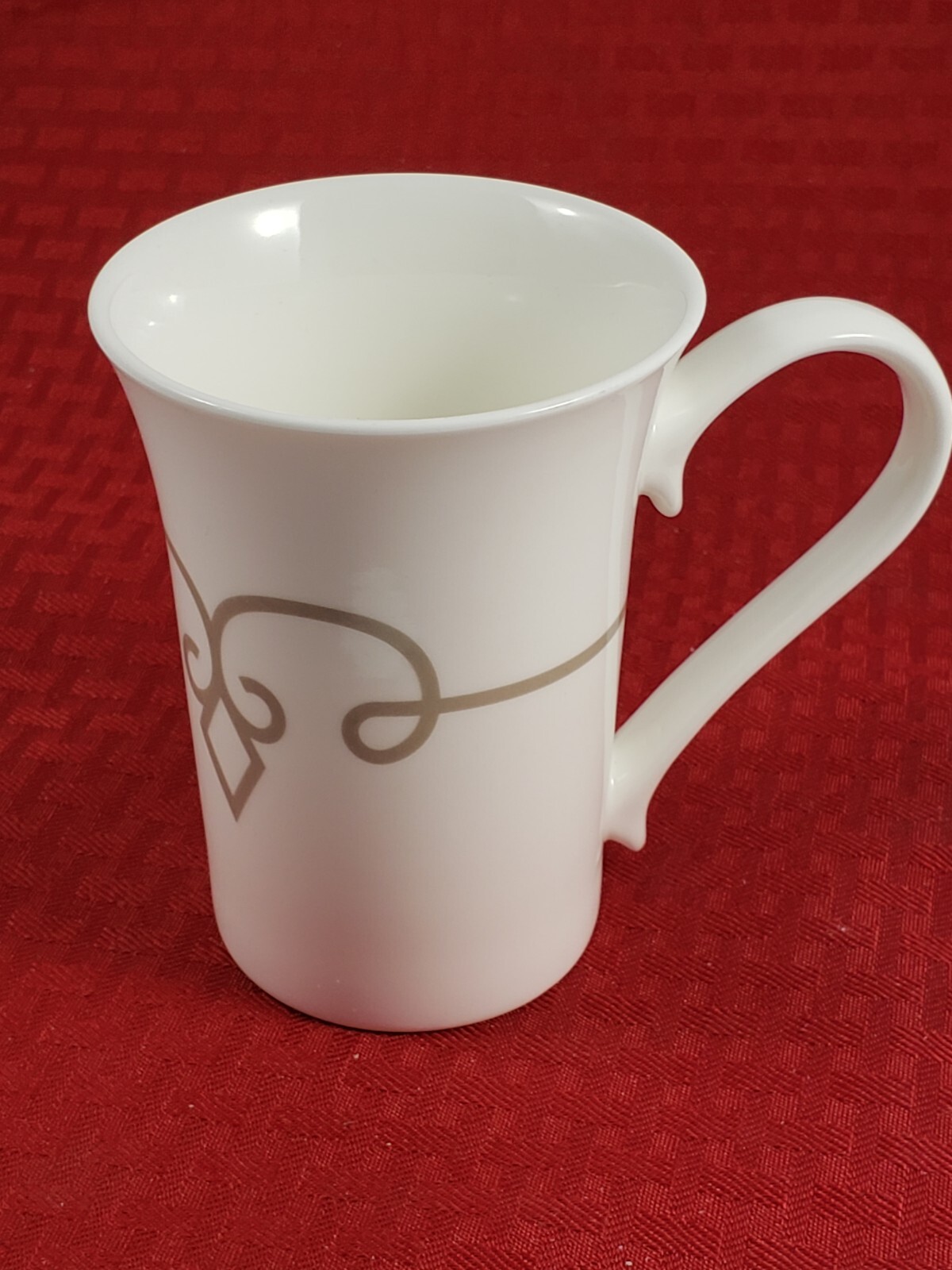 Starbucks 2014 Tan Diamond Scroll Fine 11 oz Fine Porcelain Coffee Mug Tea Cup