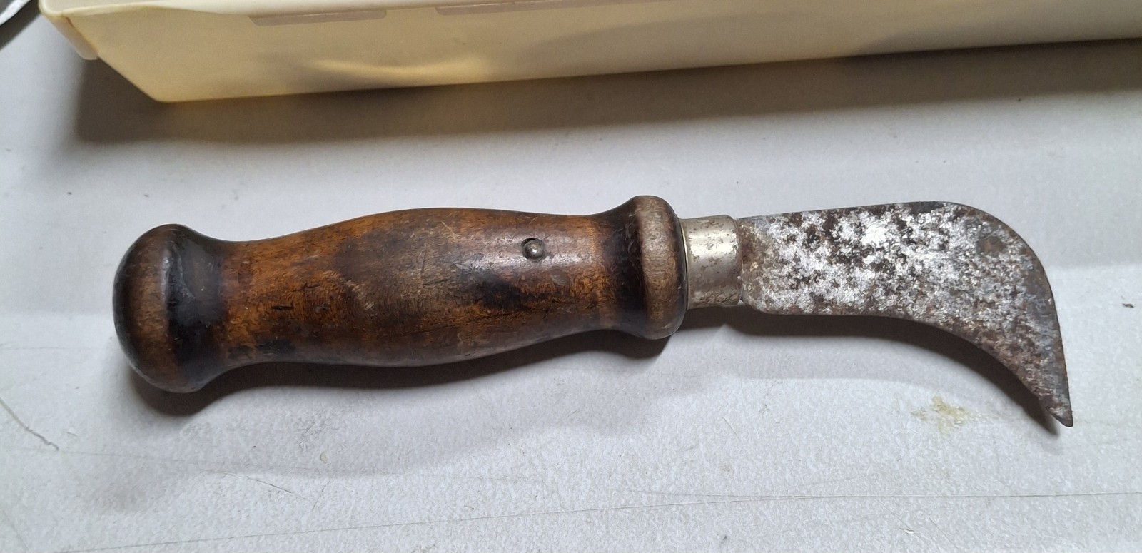 Antique Vintage Flooring Pruning Knife Hooked Blade Tool Unknown Brand