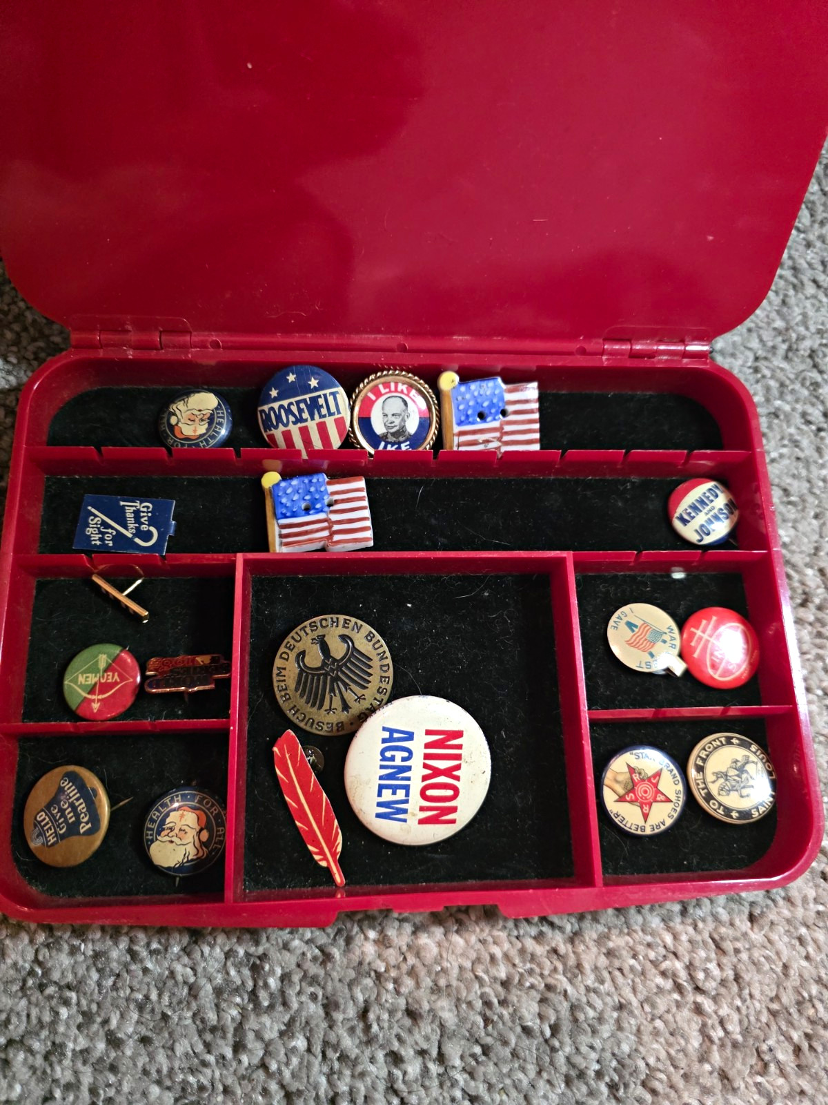 Vintage Political Campaign & Commemorative Pin Backs Lot – Nixon, Kennedy, Roose