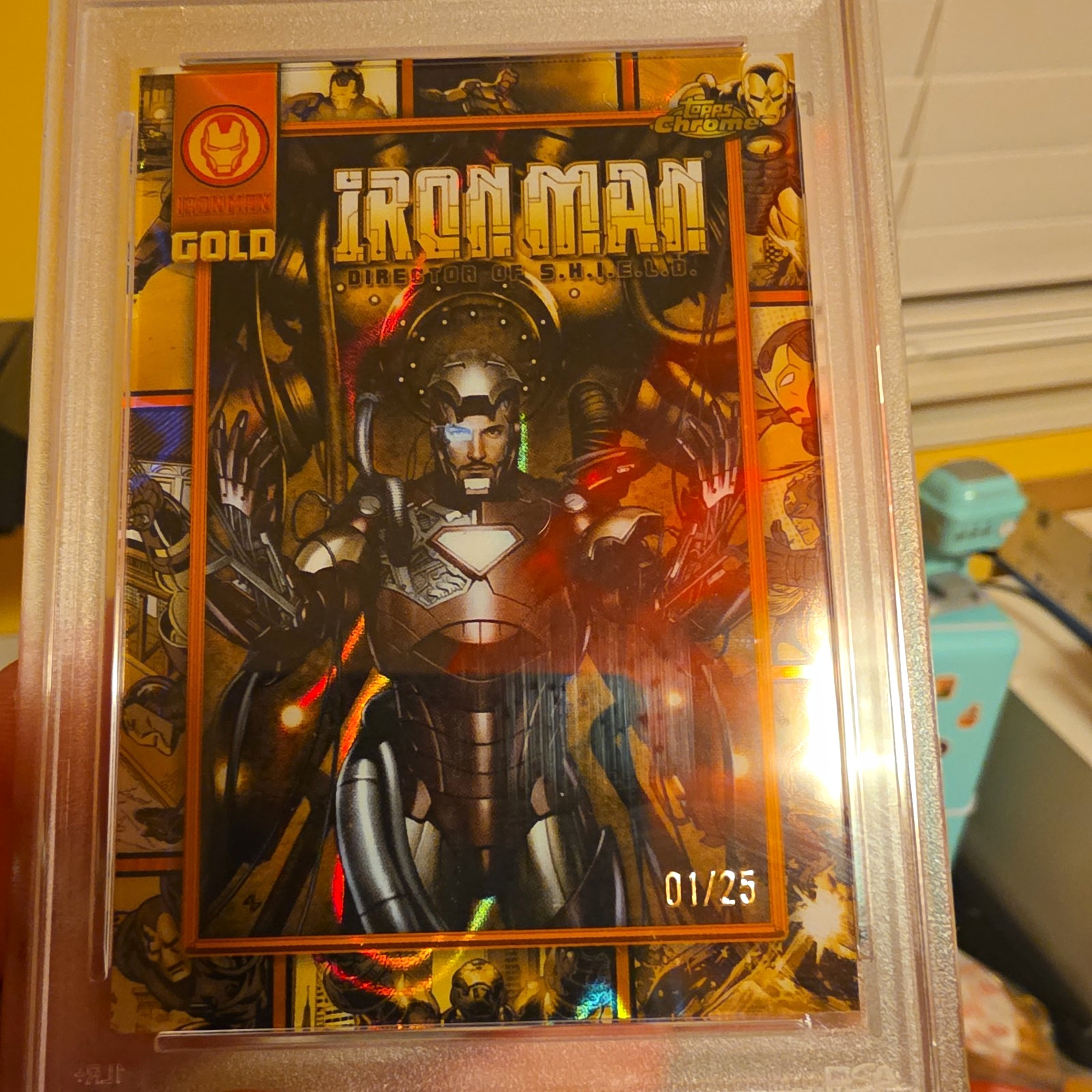 2025 Topps Chrome Marvel 2025 #IM-9 - 1/25- Iron Man Gold Card - Wave Refractor