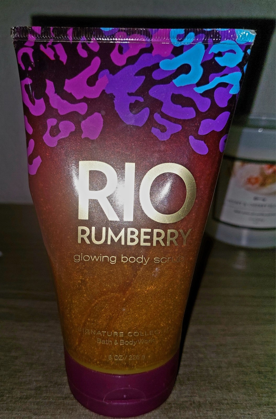 Bath Body Works Rio Rumberry Glowing Scrub  Rare Discontinued HTF
