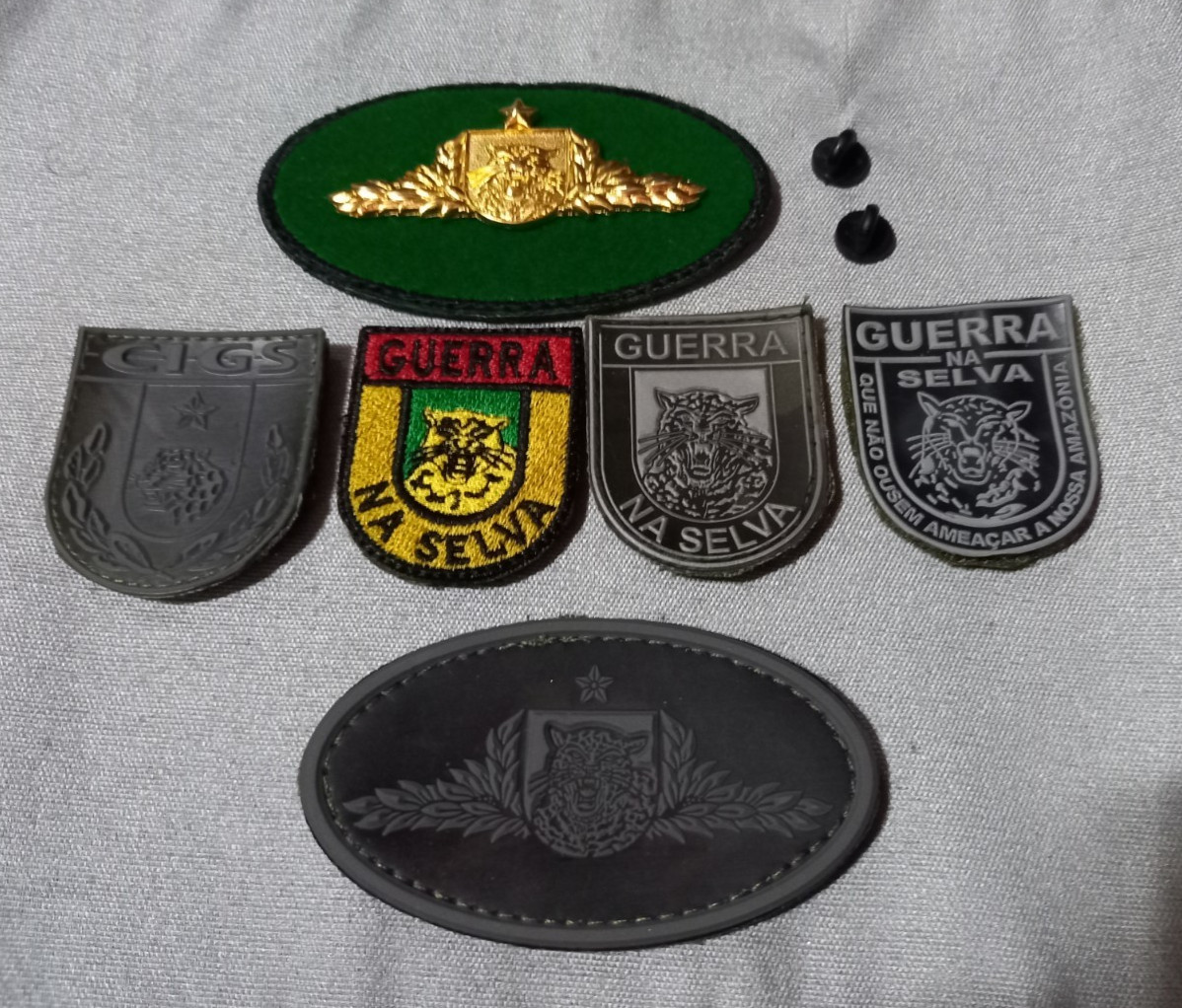 Brazil  Brazilian Army  Jungle Warfare Training CIGS Badges & patches. 6 Pcs.
