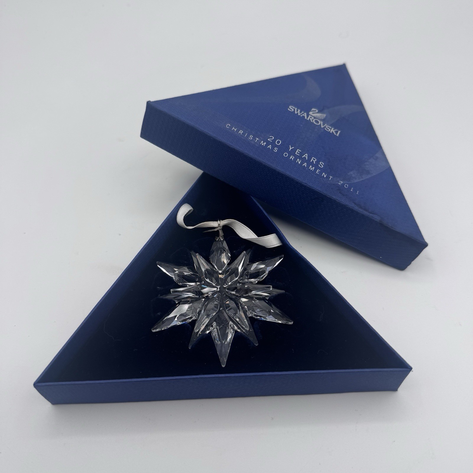 Swarovski 2011 Annual Christmas Ornament 20 Years Crystal Snowflake #1092037