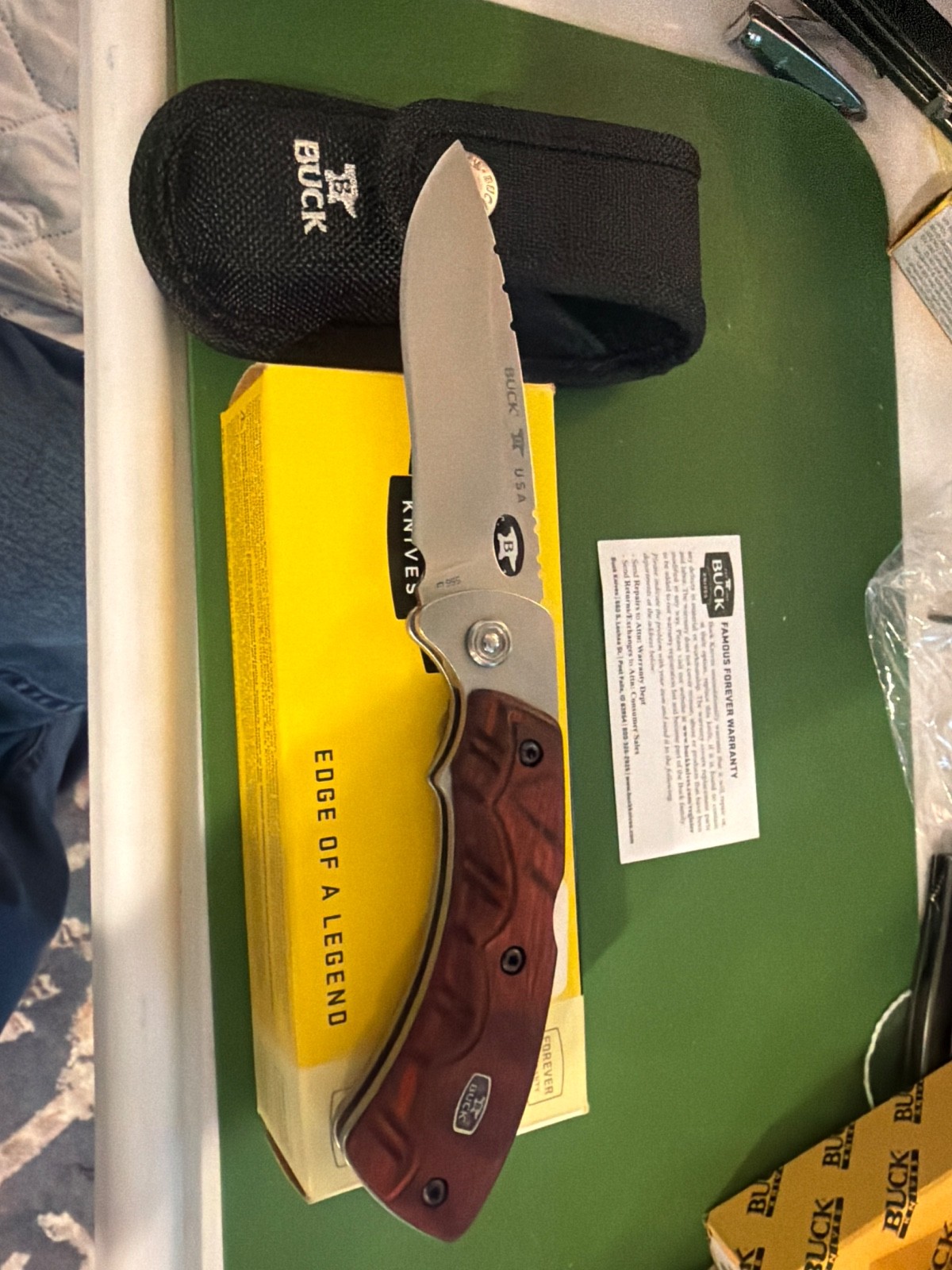 DISCONTINUED VINTAGE BUCK 556 OPEN SEASON NEW OLD STOCK