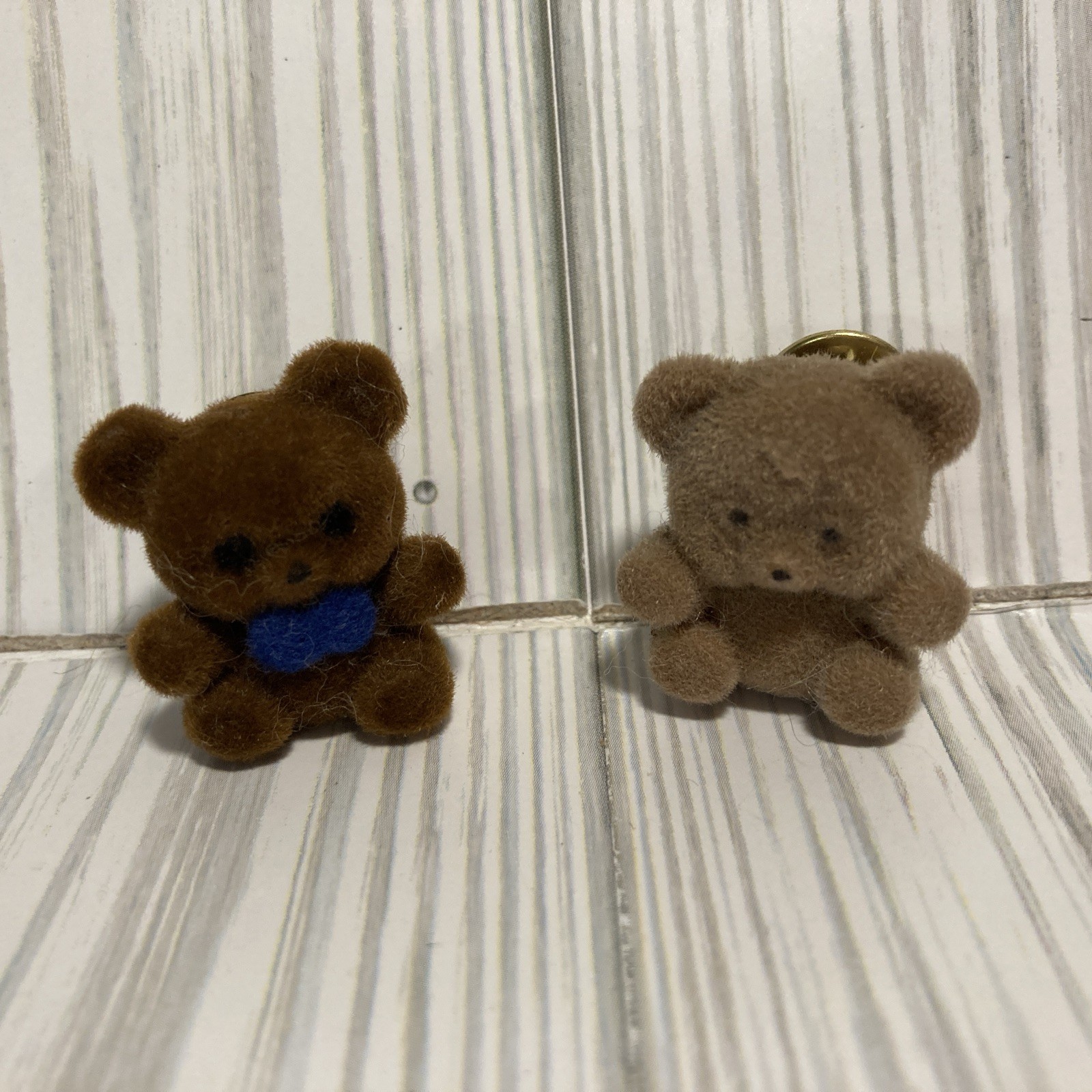 Vintage 1980’s Cute Fuzzy Felt Teddy Bear Lapel Pins Lot of 2 - Mini 1”