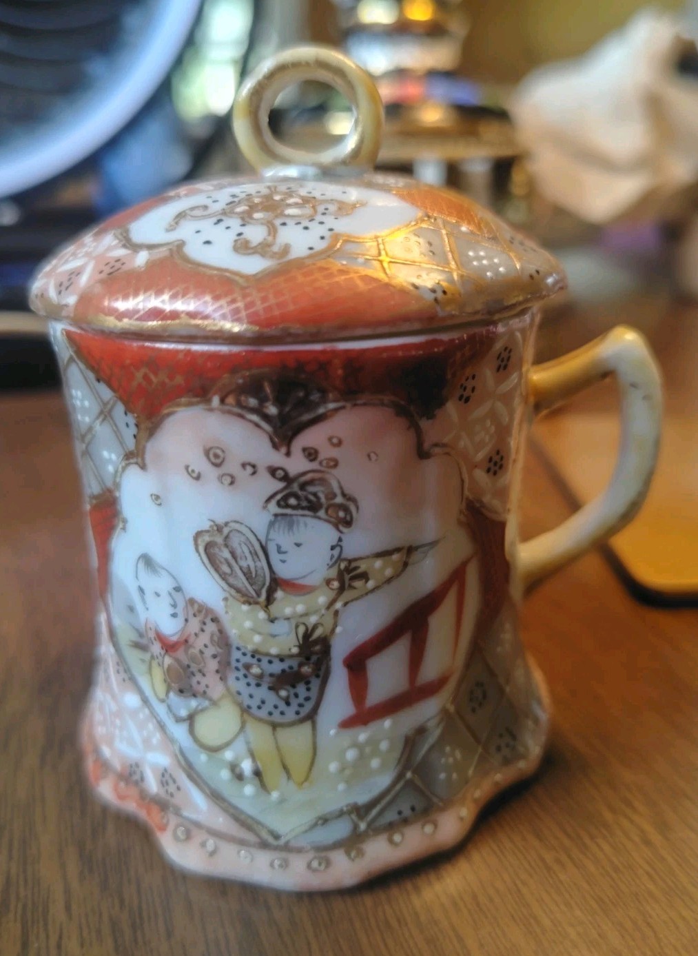 Antique Vintage - Decorative Japanese-Style Lidded Mug